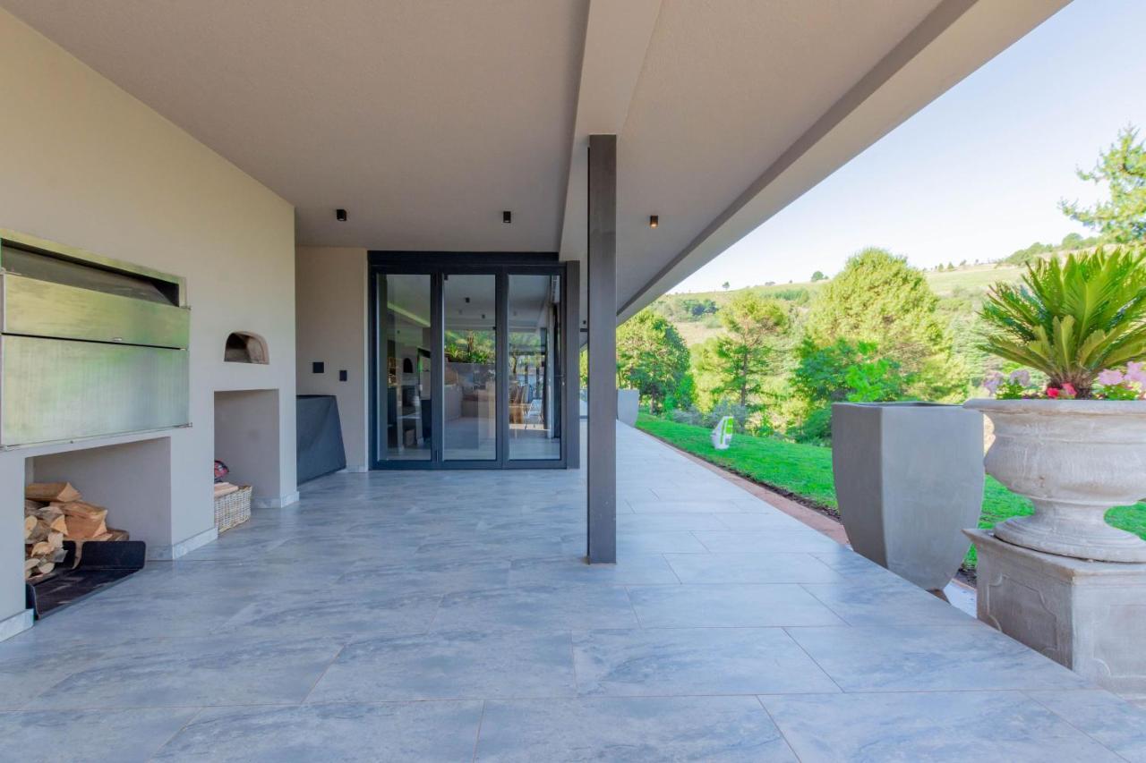 Villa Misty Meadows à Dullstroom Extérieur photo